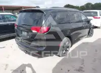 2020 Chrysler PACIFICA photo