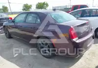 2020 Chrysler 300 фото