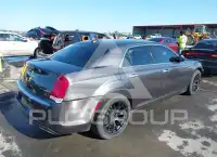 2020 Chrysler 300 фото