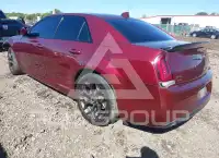 2020 Chrysler 300 фото