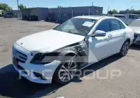 2020 Mercedes Benz C 300 фото
