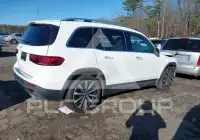 2020 Mercedes Benz GLB 250 фото