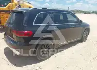 2020 Mercedes Benz GLB 250 фото