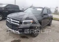2020 Mercedes Benz GLB 250 photo