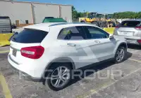 2020 Mercedes Benz GLA 250 фото