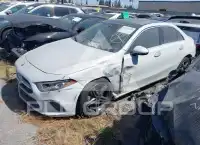 2020 Mercedes Benz A 220 photo