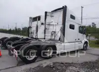 2020 Volvo VNL фото