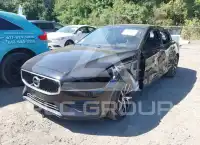 2020 Volvo S60 photo