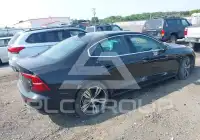 2020 Volvo S60 photo