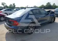 2020 Volvo S60 photo
