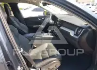 2020 Volvo XC60 фото