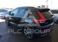 2020 Volvo XC40 photo