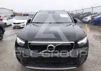 2020 Volvo XC40 фото