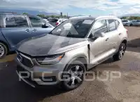 2020 Volvo XC40 фото