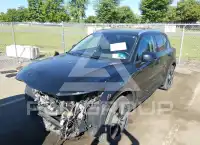 2020 Volvo XC40 фото