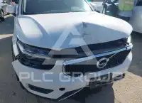 2020 Volvo XC40 фото