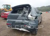 2020 Volvo XC40 photo