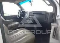 2020 GMC Savana фото