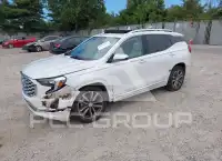 2020 GMC TERRAIN photo