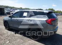 2020 GMC TERRAIN photo