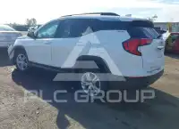 2020 GMC TERRAIN photo