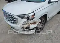 2020 GMC TERRAIN photo