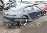 2020 Porsche Taycan photo