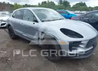 2020 Porsche MACAN photo