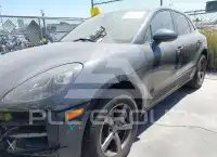 2020 Porsche MACAN photo