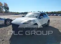 2020 Porsche MACAN photo