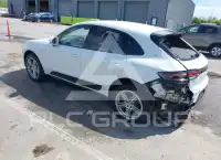 2020 Porsche MACAN photo