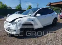 2020 Tesla Model Y фото