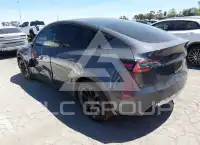 2020 Tesla Model Y фото