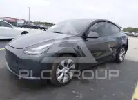 2020 Tesla Model Y фото
