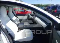2020 Tesla Model Y фото