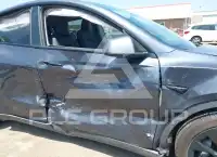 2020 Tesla Model Y фото