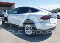 2020 Tesla Model X photo