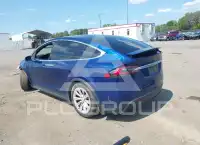 2020 Tesla Model X фото