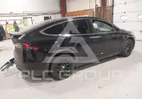 2020 Tesla Model X фото