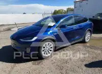 2020 Tesla Model X фото