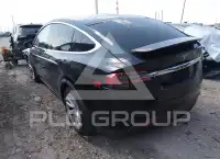 2020 Tesla Model X фото