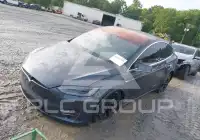 2020 Tesla Model X фото