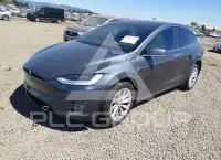 2020 Tesla Model X photo