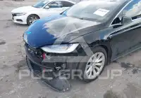 2020 Tesla Model X photo