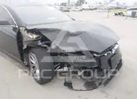 2020 Tesla Model S фото