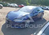 2020 Tesla Model S фото