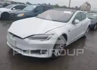 2020 Tesla Model S photo