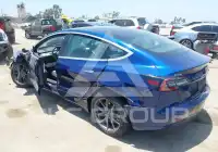 2020 Tesla Model 3 фото