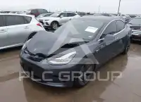 2020 Tesla Model 3 photo