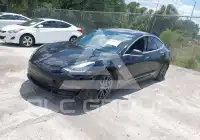 2020 Tesla Model 3 photo